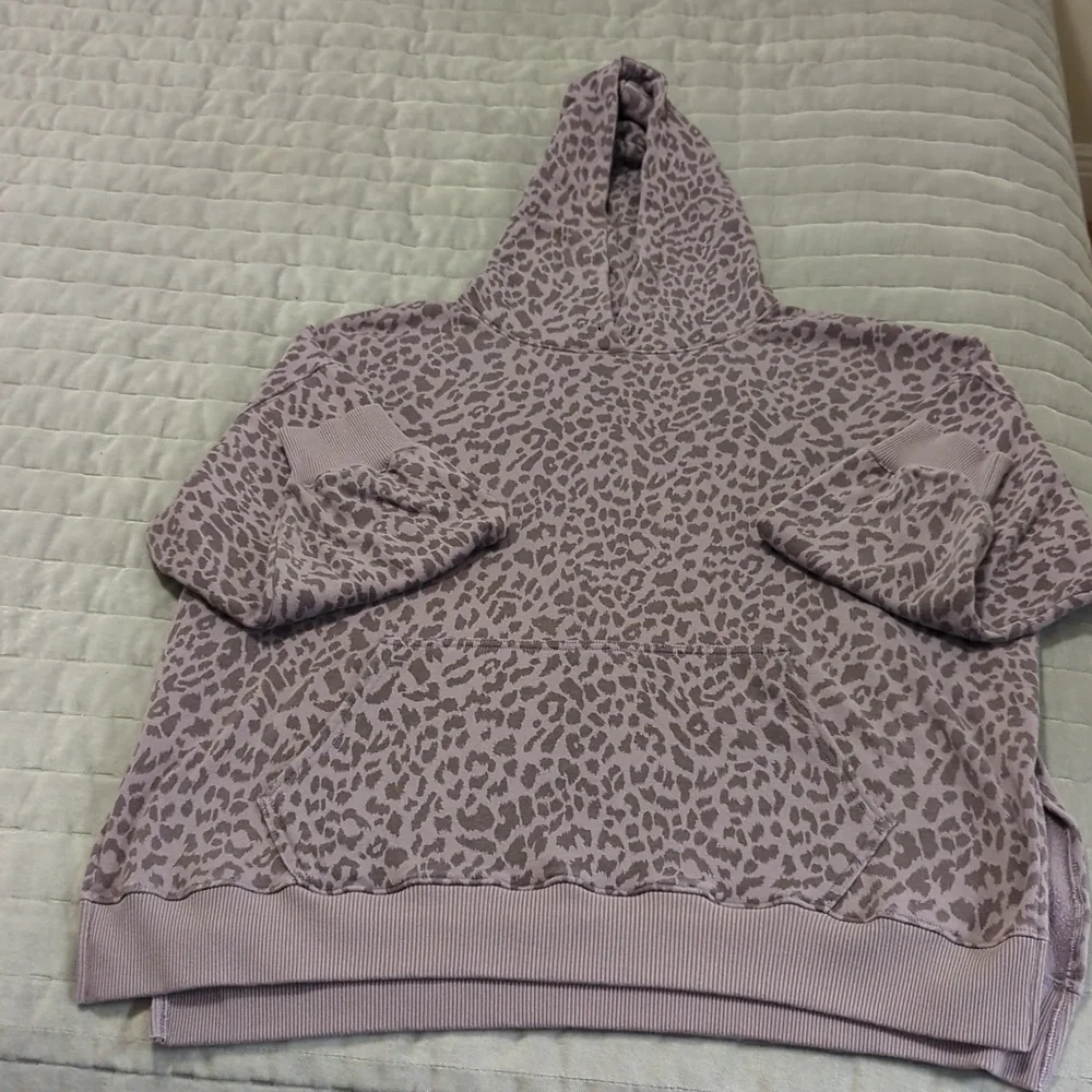 American Eagle Ahh-Mazingly Soft Hoodie. - Picture 2 of 4